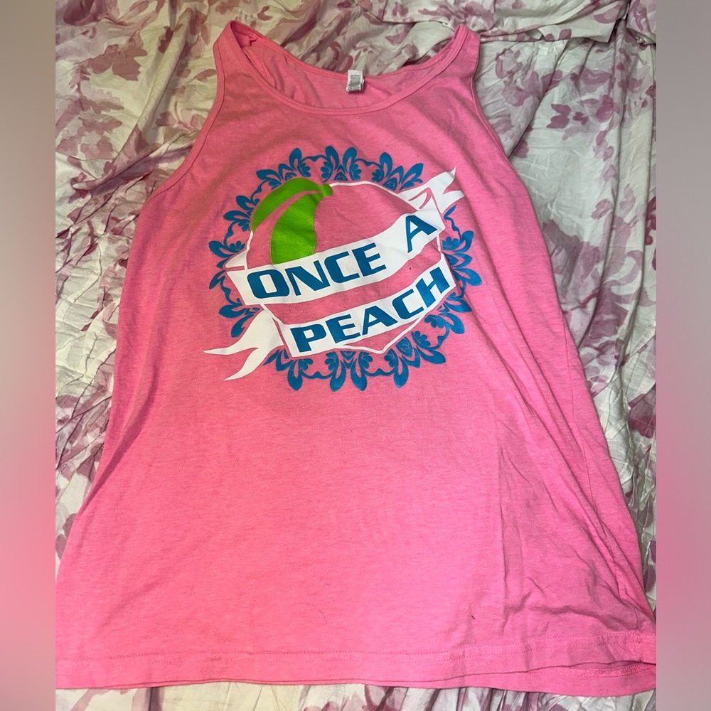 Peach worlds tank size M